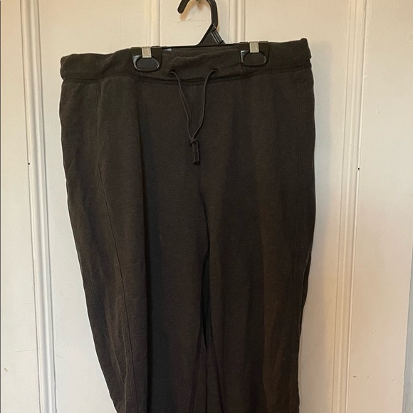 Lululemon Dark Heathered Grey Joggers - Picture 1 of 2